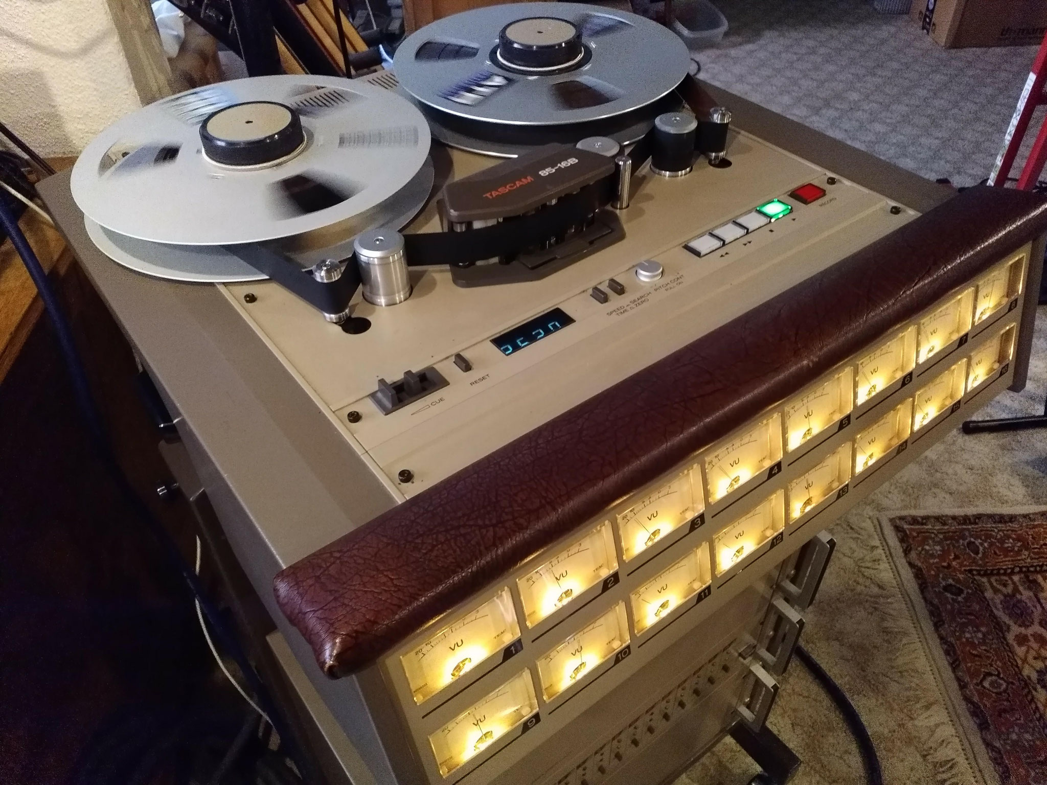Tascam 85-16B 16 channel Recorder/Reproducer